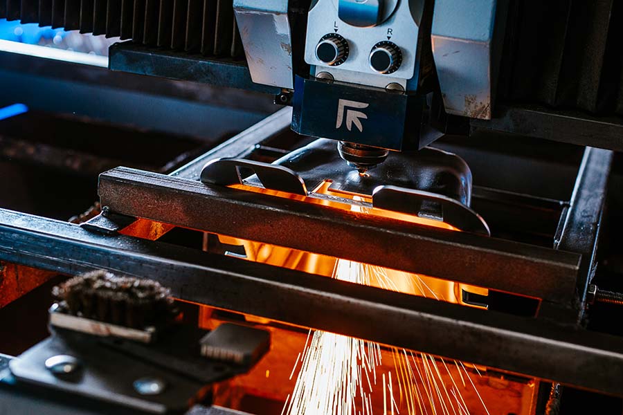 Laserski razrez kovin