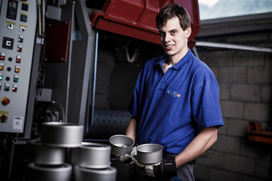 Stroj za peskanje železa